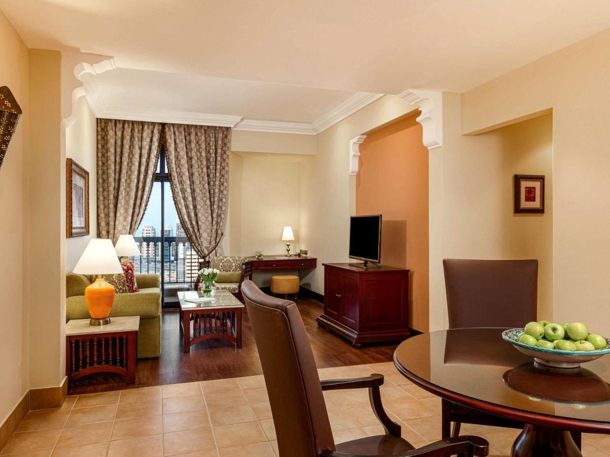 Mercure Grand Hotel Seef - All Suites Manama Exterior foto