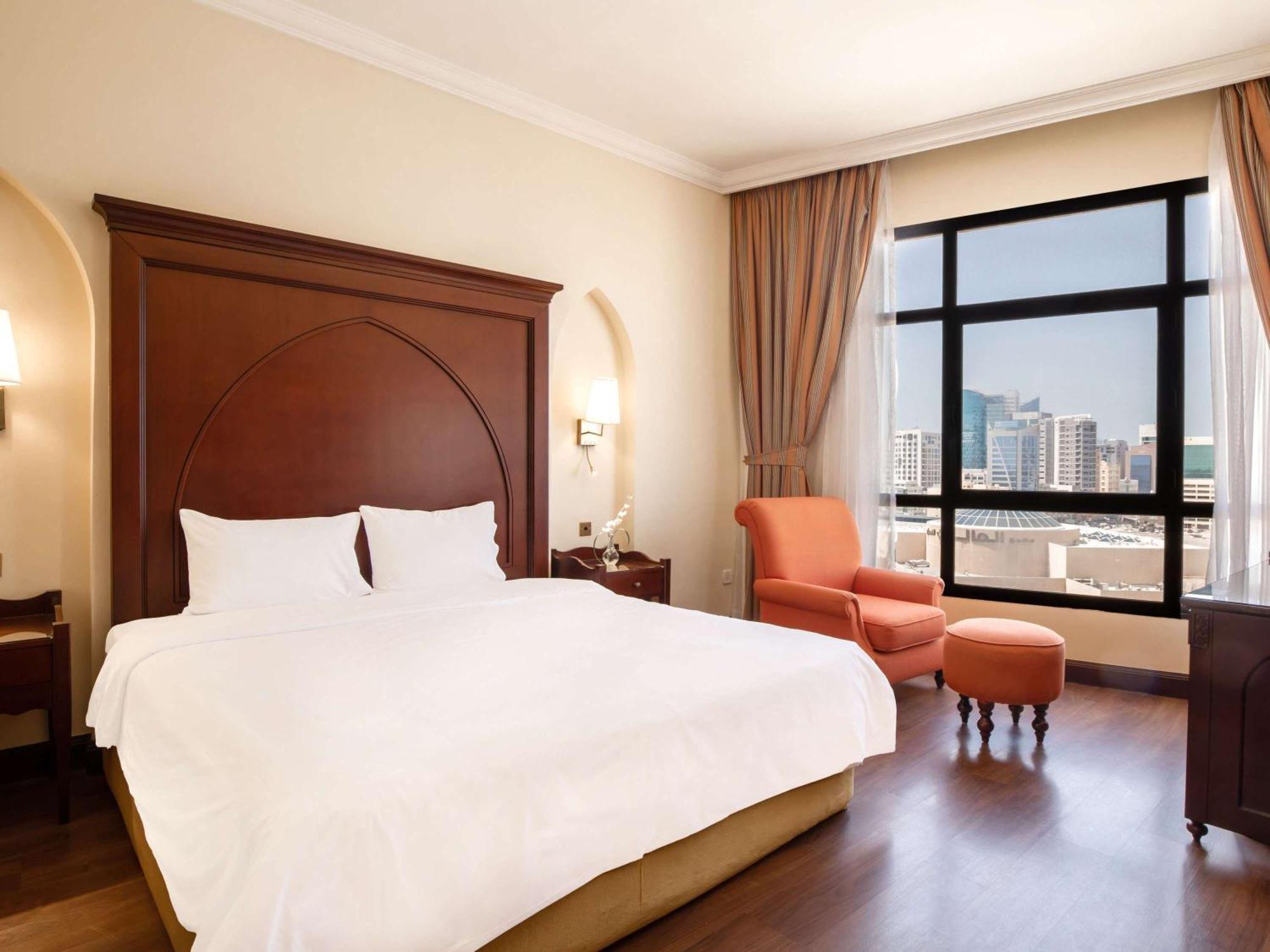 Mercure Grand Hotel Seef - All Suites Manama Exterior foto